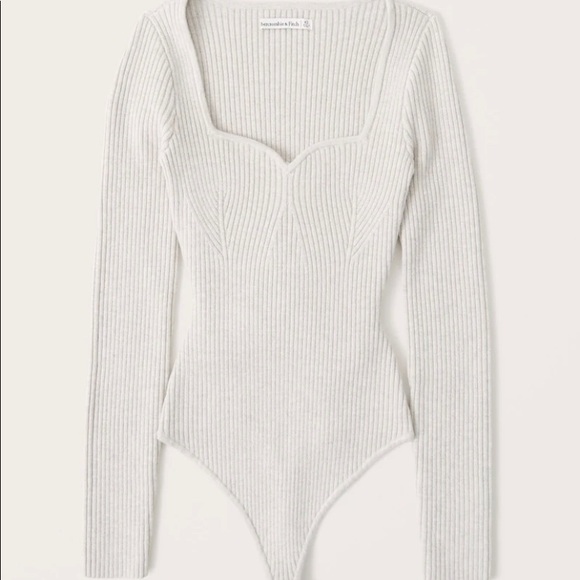 A&F Long-Sleeve Sweetheart Sweater Bodysuit Size XXS - Picture 3 of 4